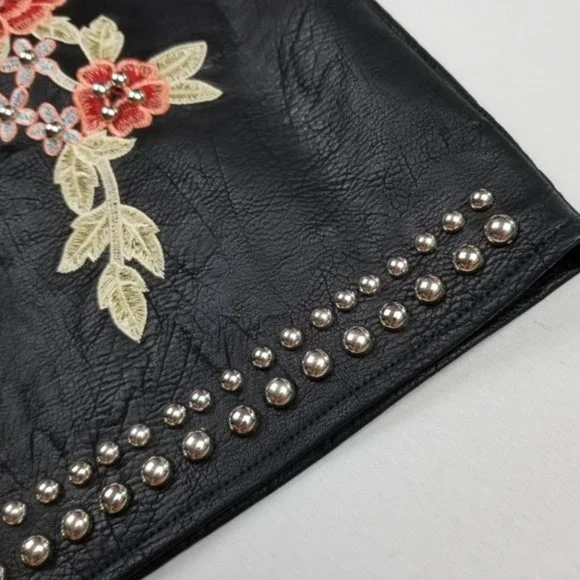 Romeo & Juliet Couture Embroidered faux-leather studded mini skirt. - Picture 5 of 7